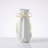 Load image into Gallery viewer, Cream White Geometric Ceramic Vase with Bow